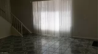 Photo #2: 2322013 Listing