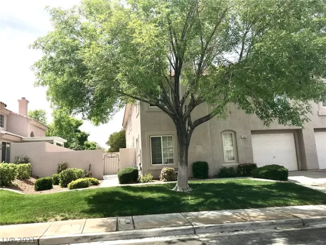 MLS: 2322053 Condo For Sale