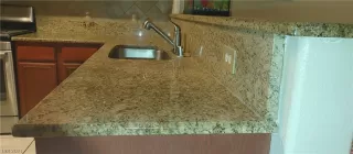 Photo #4: 2322085 Listing 