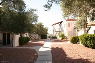 Photo #1: 2322091 Listing 