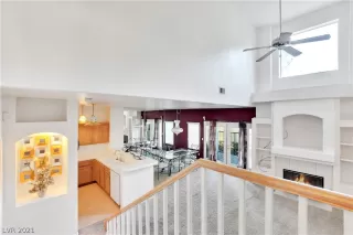 Photo #3: 2322120 Listing