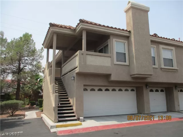 MLS: 2322237 Condo For Sale