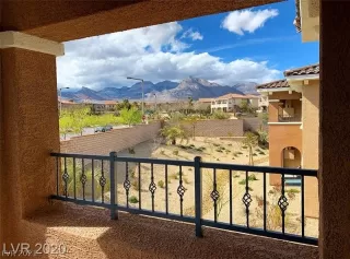 Photo #3: 2322242 Listing 