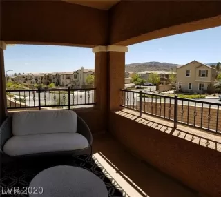 Photo #4: 2322242 Listing 