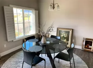 Photo #6: 2322242 Listing 