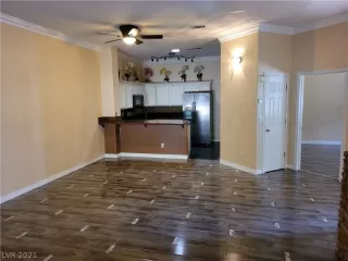 Photo #4: 2322321 Listing 