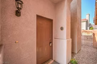 Photo #2: 2322371 Listing 