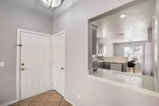 Photo #3: 2322371 Listing 