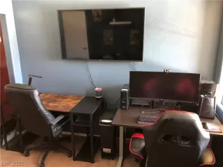 Photo #1: 2322382 Listing