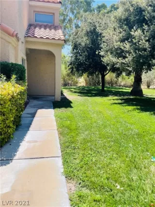 Photo #2: 2322387 Listing 