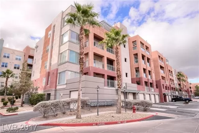 MLS: 2322516 Condo For Sale