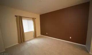 Photo #2: 2322576 Listing 