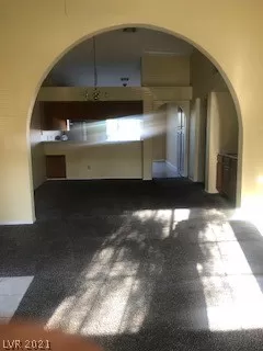 Photo #4: 2322665 Listing 