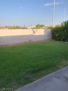 Photo #5: 2322665 Listing 