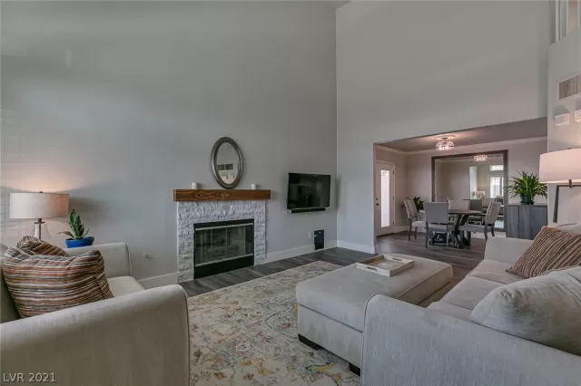 MLS: 2322685 Condo For Sale