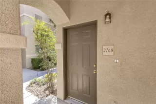 Photo #1: 2322713 Listing