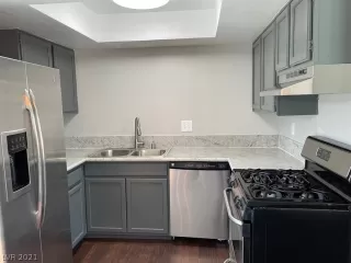 Photo #1: 2322742 Listing 