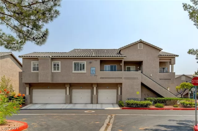 MLS: 2322750 Condo For Sale