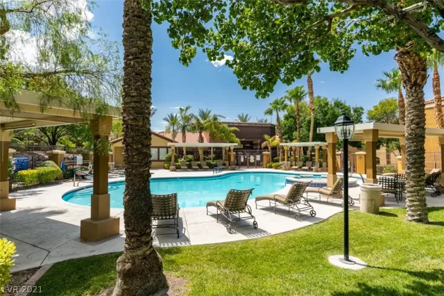 MLS: 2322757 Condo For Sale