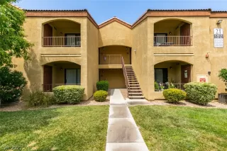 Photo #4: 2322757 Listing 