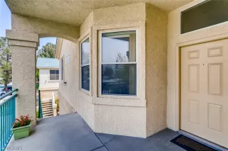 Photo #1: 2322761 Listing