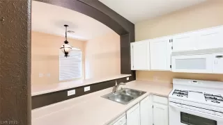 Photo #6: 2322785 Listing 