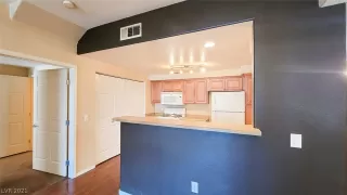 Photo #4: 2322786 Listing 