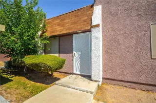 Photo #1: 2322803 Listing