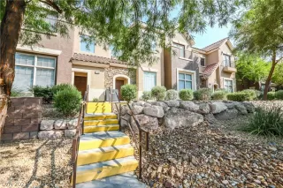 Photo #3: 2322844 Listing 