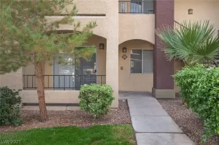 Photo #3: 2322990 Listing