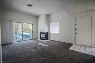 Photo #5: 2323006 Listing