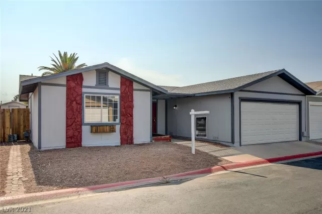 MLS: 2323024 Condo For Sale