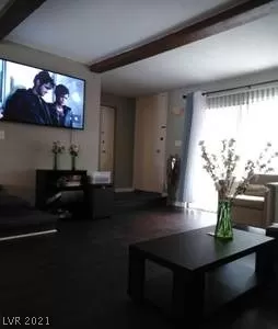 Photo #5: 2323063 Listing