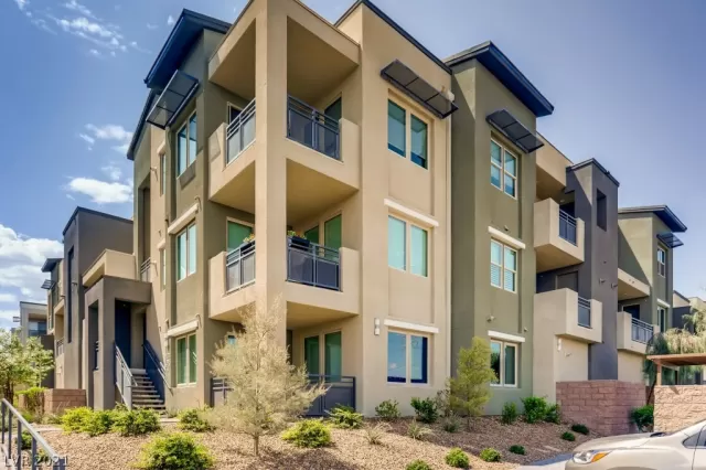 MLS: 2323106 Condo For Sale