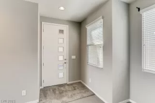 Photo #4: 2323106 Listing 