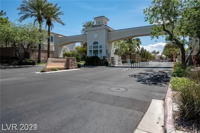 MLS: 2323111 Condo For Sale