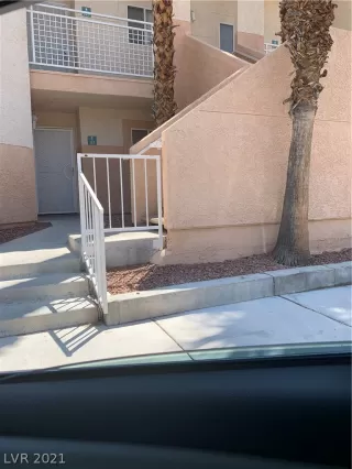 Photo #2: 2323116 Listing 