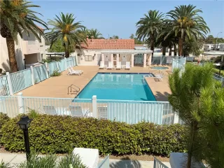 Photo #1: 2323134 Listing 