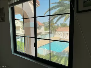 Photo #6: 2323134 Listing 