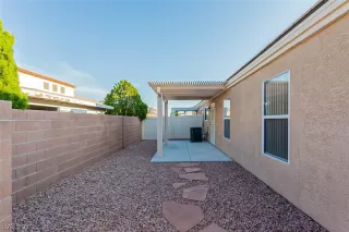 Photo #6: 2323164 Listing 