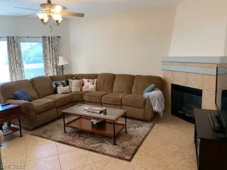 Photo #5: 2323186 Listing 