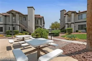 Photo #1: 2323207 Listing