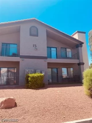 Photo #4: 2323207 Listing