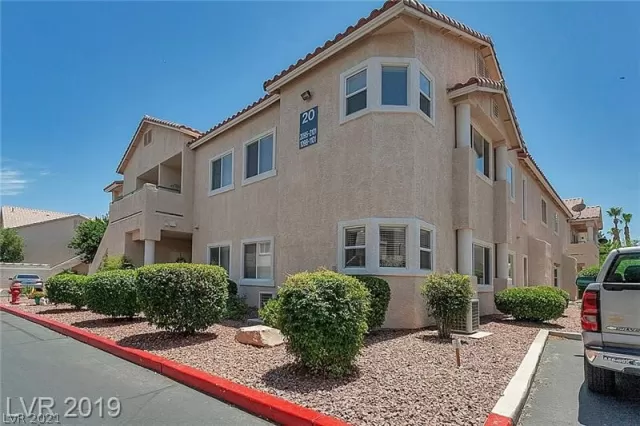 MLS: 2323208 Condo For Sale