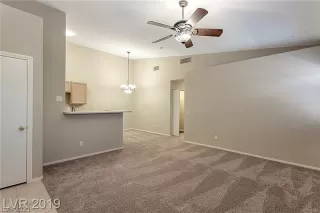 Photo #4: 2323208 Listing