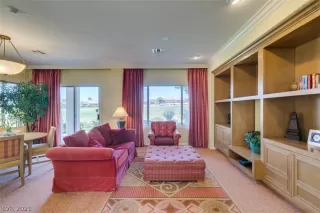 Photo #1: 2323388 Listing