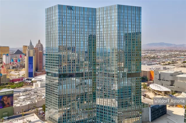 MLS: 2323483 Condo For Sale