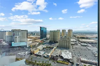 Photo #6: 2323483 Listing