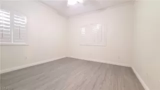 Photo #4: 2323511 Listing 