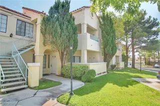 Photo #1: 2323563 Listing 